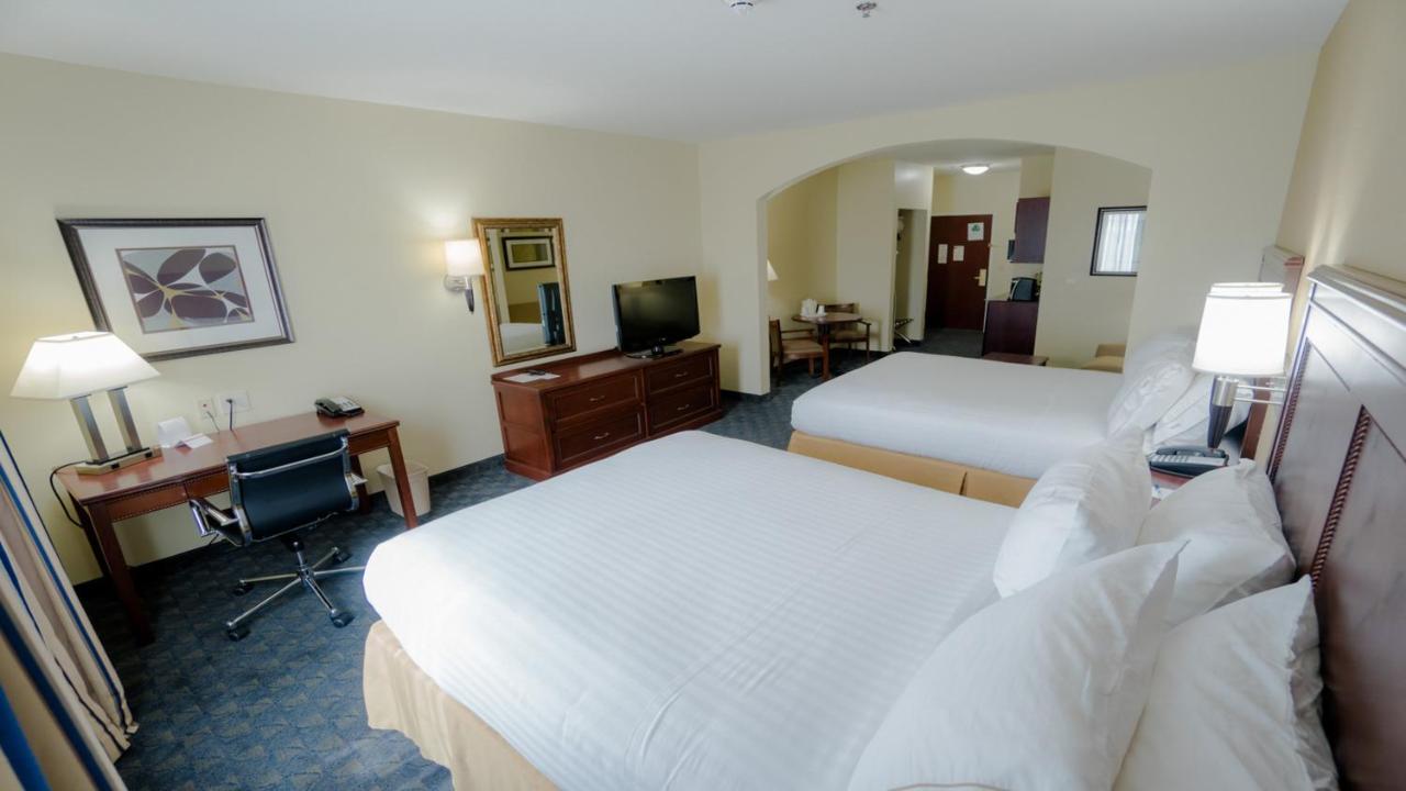 Hotel Express & By Ihg